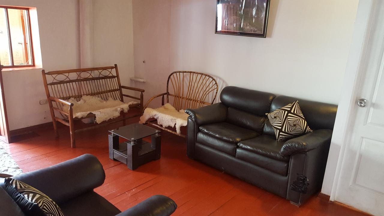 Killari B&B Ollantaytambo Esterno foto
